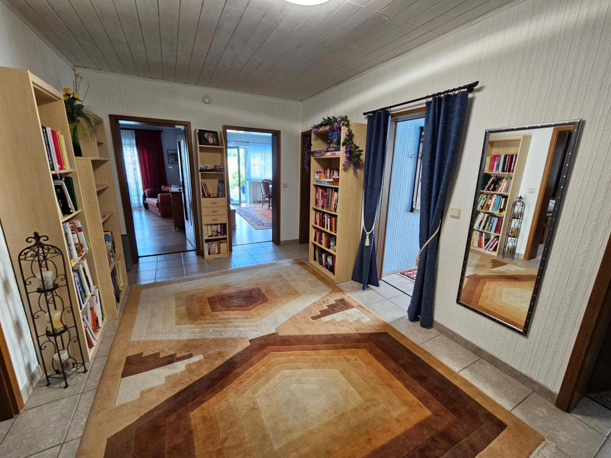 A Large Fully Furnished Private Apartment リンツ・アム・ライン エクステリア 写真
